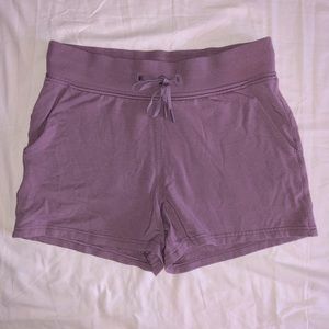 Lululemon size 8 mauve lounge shorts. Super soft